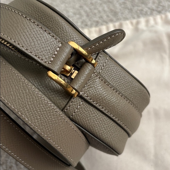 Ami Paris camera bag - Picture 6 of 13